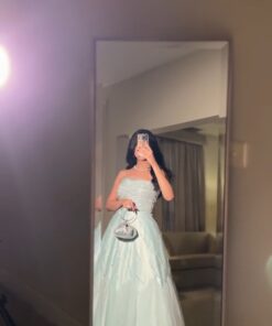 فساتين طويلة