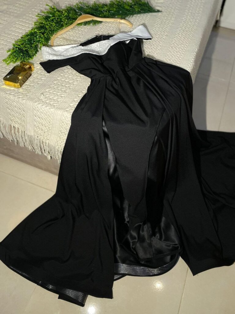 ⁦فساتين بذيل طويل⁩ - الصورة ⁦2⁩