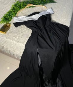 فساتين بذيل طويل