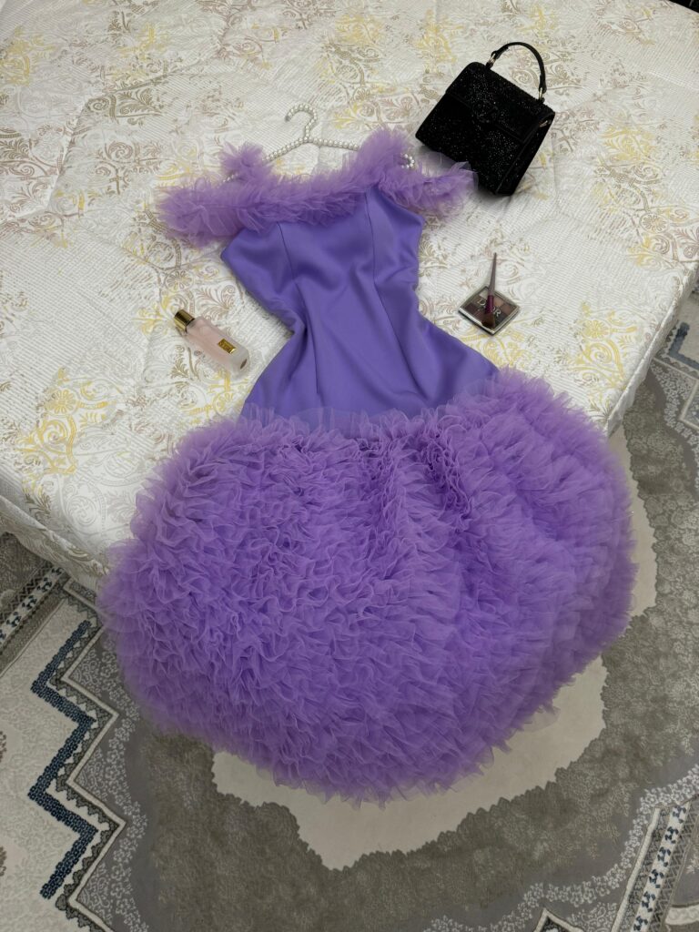 ⁦فستان سهرة ميد⁩ - الصورة ⁦3⁩
