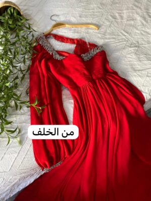 ⁦فستان سهرة لون أحمر⁩ - الصورة ⁦4⁩