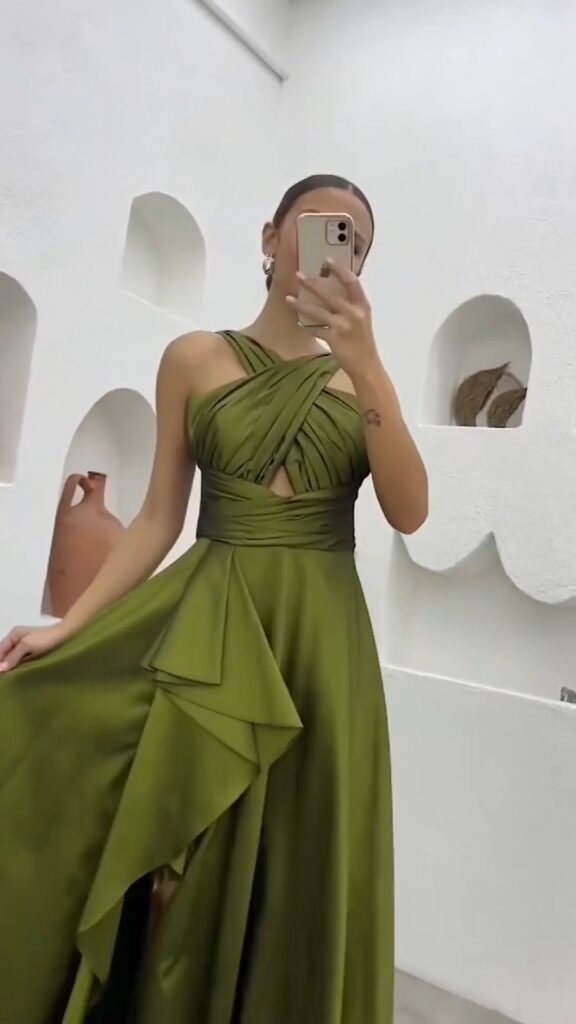 ⁦فساتين سهرة حرير⁩ - الصورة ⁦5⁩