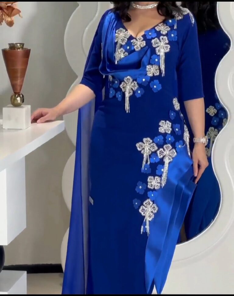 ⁦فساتين سهرة لون ازرق⁩ - الصورة ⁦2⁩