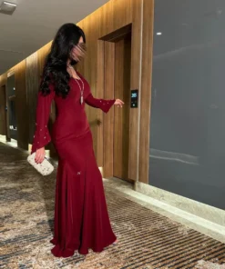 فساتين سهرة عنابي