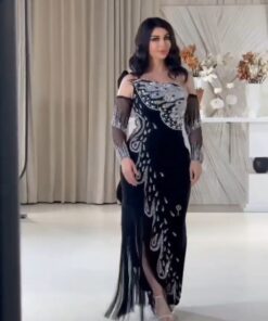فستان أسود فخم