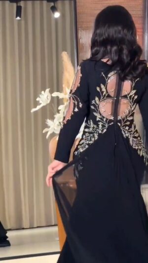 ⁦فستان أسود فخم⁩ - الصورة ⁦3⁩