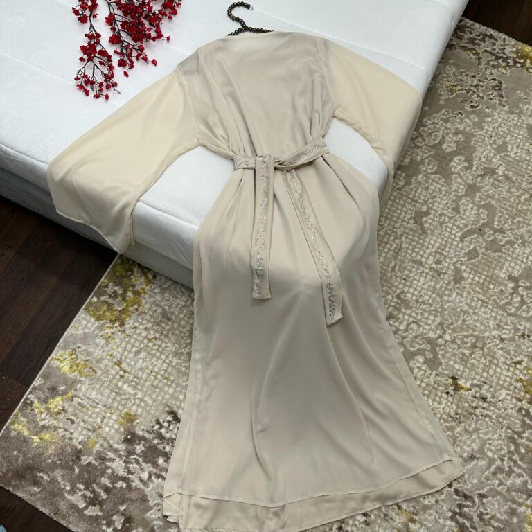 ⁦جلابية مناسبة⁩ - الصورة ⁦2⁩