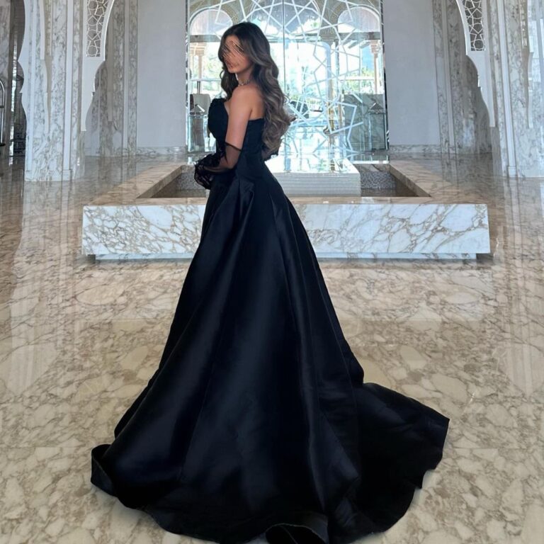 ⁦أجمل فساتين سهرة لون أسود⁩ - الصورة ⁦4⁩