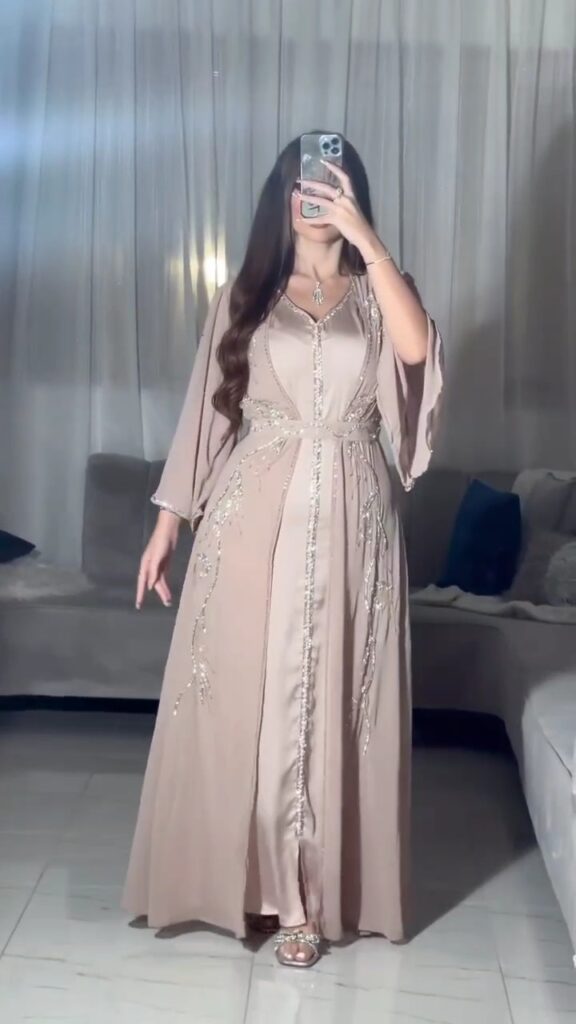 ⁦جلابية مناسبة⁩ - الصورة ⁦5⁩