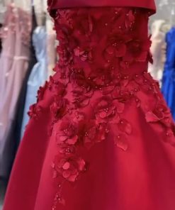 الخامه :ميكادو راااقي ساده كلووووش 6 مترررر + قماش مورد