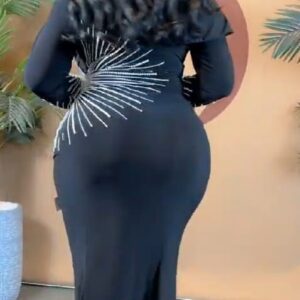 فساتين لون اسود