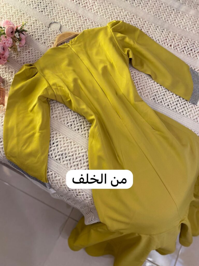 ⁦فستان سهرة لون أصفر⁩ - الصورة ⁦4⁩