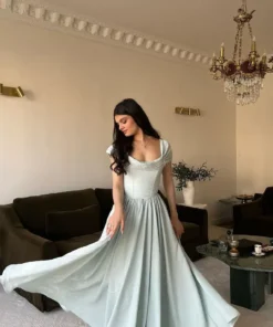 فستان سهرة لون تيفاني