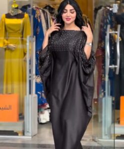 جلابية لون أسود
