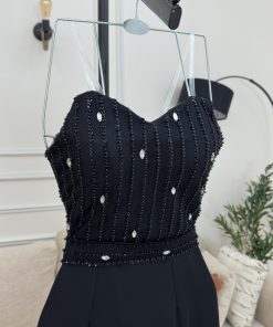 فساتين سوداء طويلة