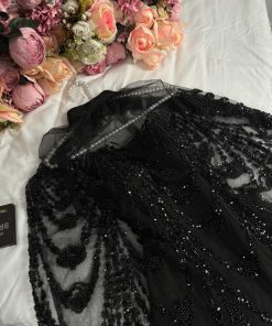 فساتين لون اسود