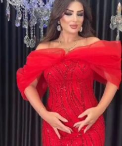 فساتين حمراء طويلة