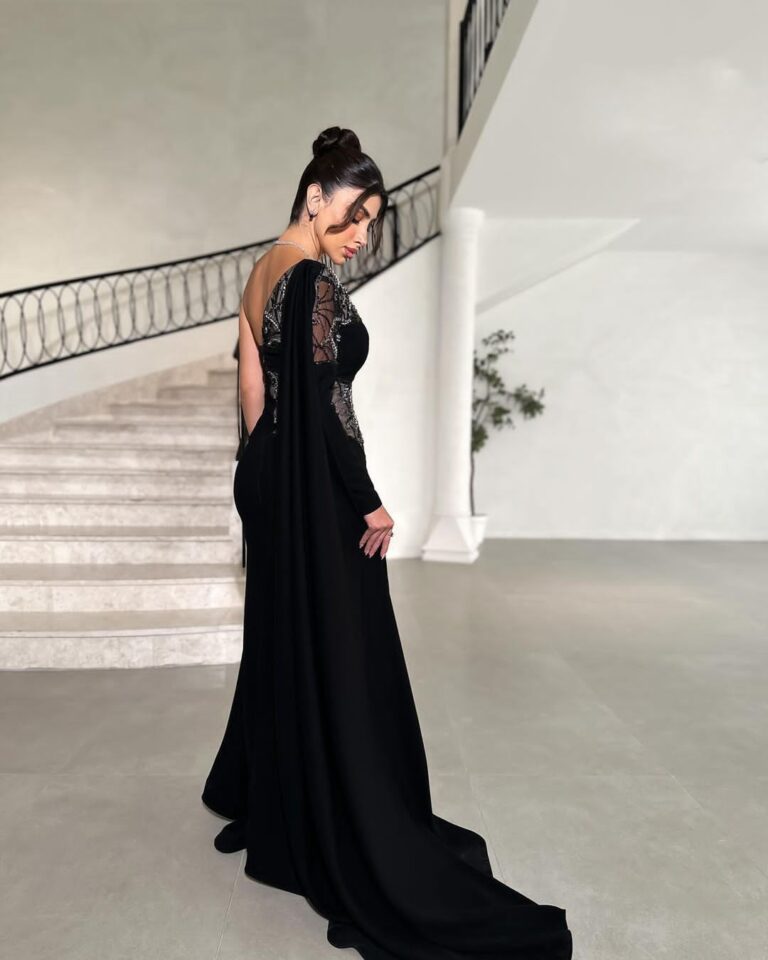 ⁦فستان سهرة لون اسود⁩ - الصورة ⁦4⁩