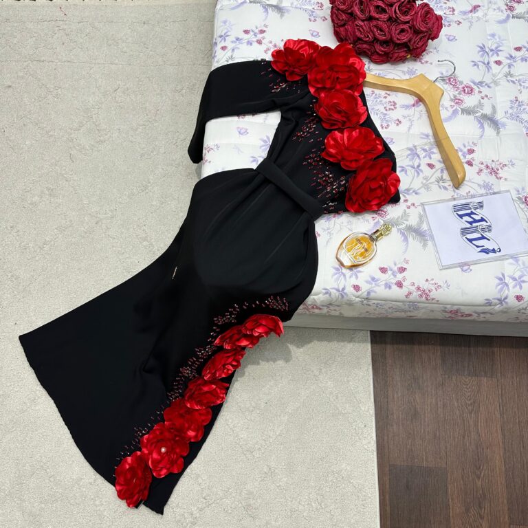 ⁦فساتين سهرة فخم وأنيقة⁩ - الصورة ⁦4⁩