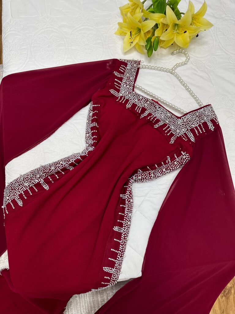 ⁦فستان سهرة لون اسود وأحمر⁩ - الصورة ⁦4⁩