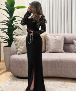 فستان سهرة لون اسود كم طويل