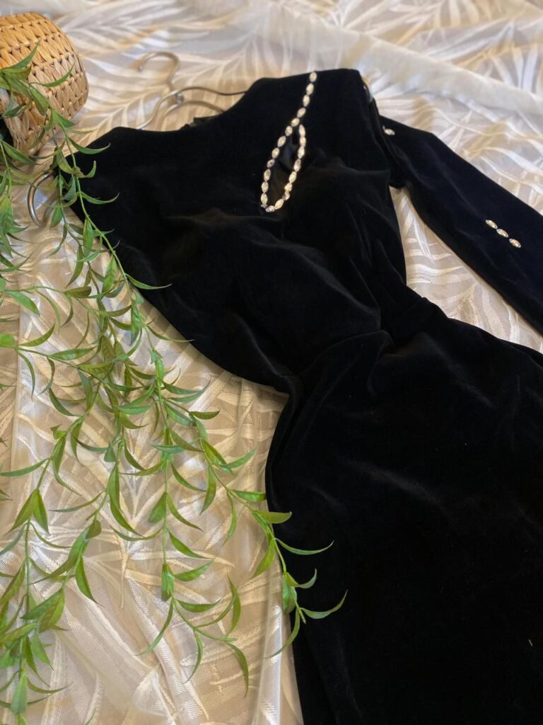 ⁦فستان سهرة شتوي⁩ - الصورة ⁦2⁩