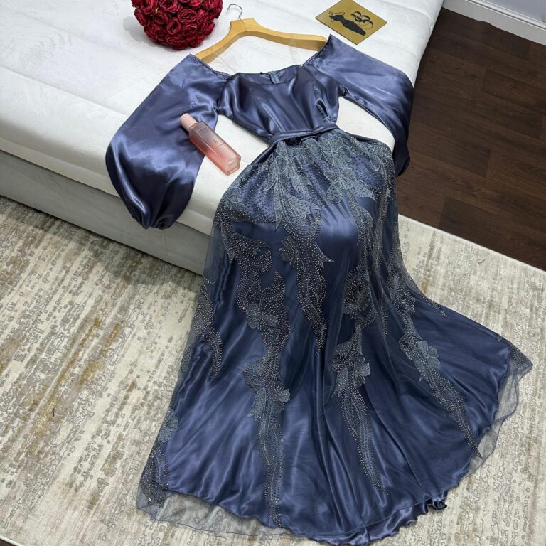 ⁦فستان سهرة ب كم طويل للسهرة⁩ - الصورة ⁦2⁩
