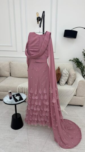 ⁦فساتين سهرة راقية وأنيقة⁩ - الصورة ⁦3⁩