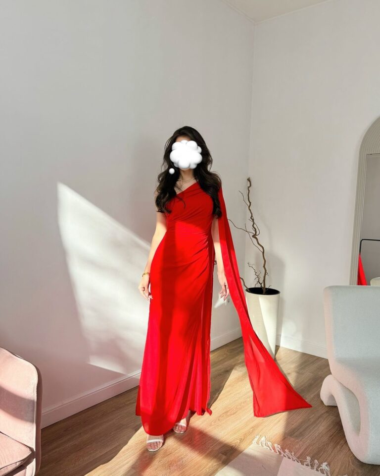 ⁦فستان سهرة شيفون ناعم⁩ - الصورة ⁦2⁩