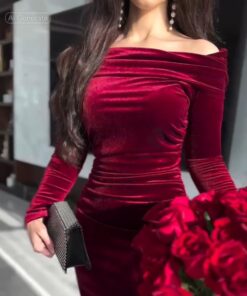 فساتين سهرة مخمل لون أحمر