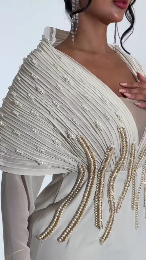 ⁦فساتين سهرة اوفوايت⁩ - الصورة ⁦5⁩