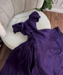 فساتين سهرة لون موف