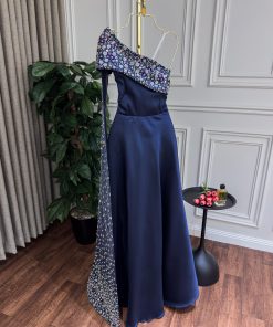 فستان كحلي للمناسبات