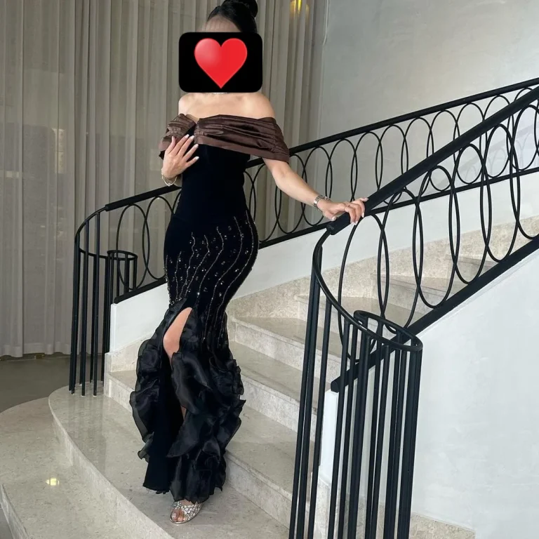 فساتين سهرة مخمل
