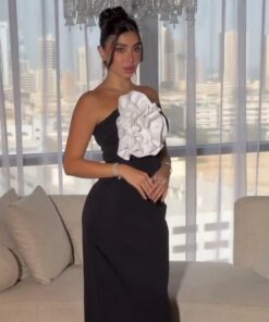 فستان سهرة بدون أكمام