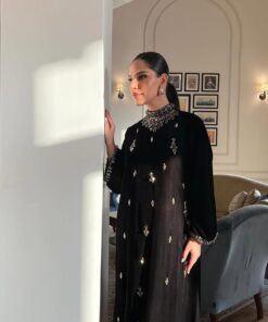 فستان سهرة مخمل اسود