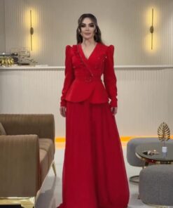 فستان سهرة ب أكمام طويلة