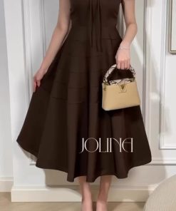 فستان سهرة لون بني