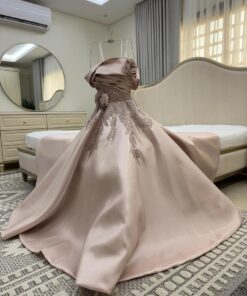 فستان سهرة منفوشة للمناسبات