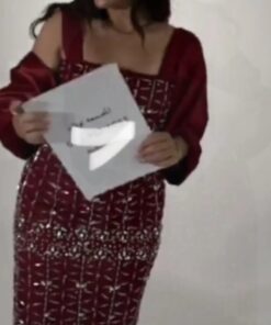 فستان سهرة بذيل طويل