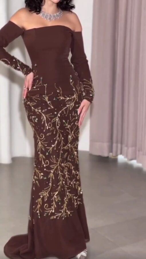 ⁦فستان سهرة لون بني طويل⁩ - الصورة ⁦6⁩