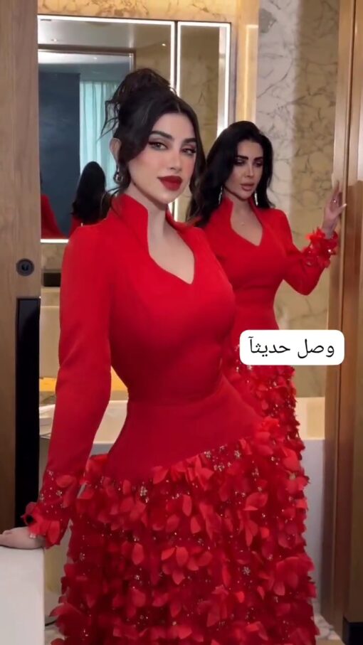 فستان سهرة لون أحمر