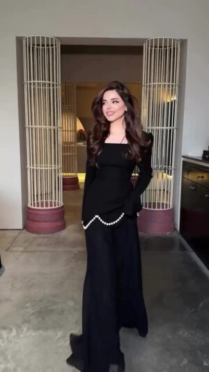 فستان سهرة لون أسود