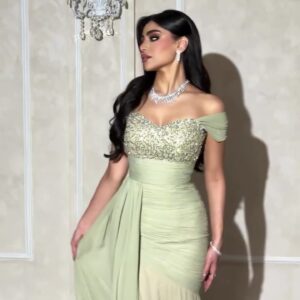 فساتين سهرة ناعمة