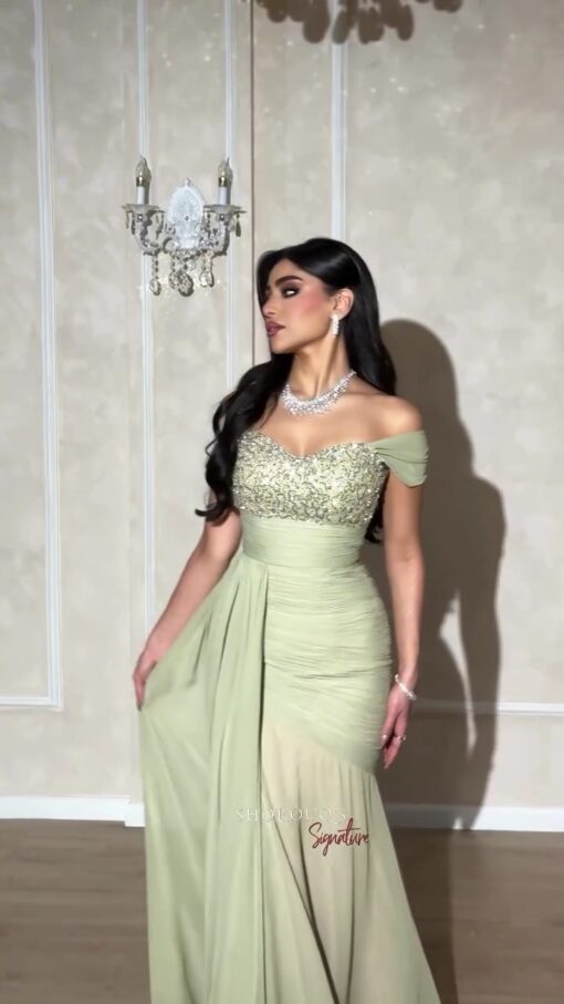 فستان ناعم