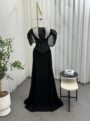 فستان سهرة لون أسود