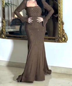 فستان سهرة طويل ب إكمام طويلة