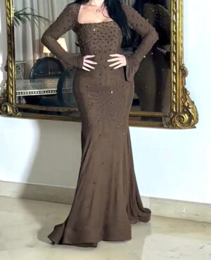 فستان سهرة طويل ب إكمام طويلة