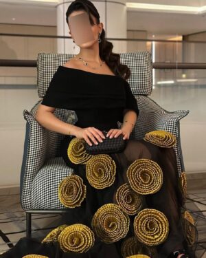 ⁦فستان سهرة لون أسود⁩ - الصورة ⁦2⁩