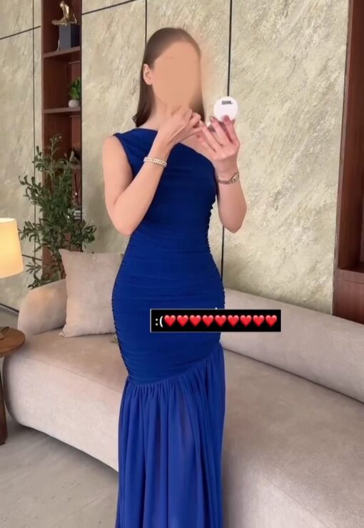 فستان سهرة لون نيلي